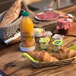 Frühstückspension Les Yuccas 3*